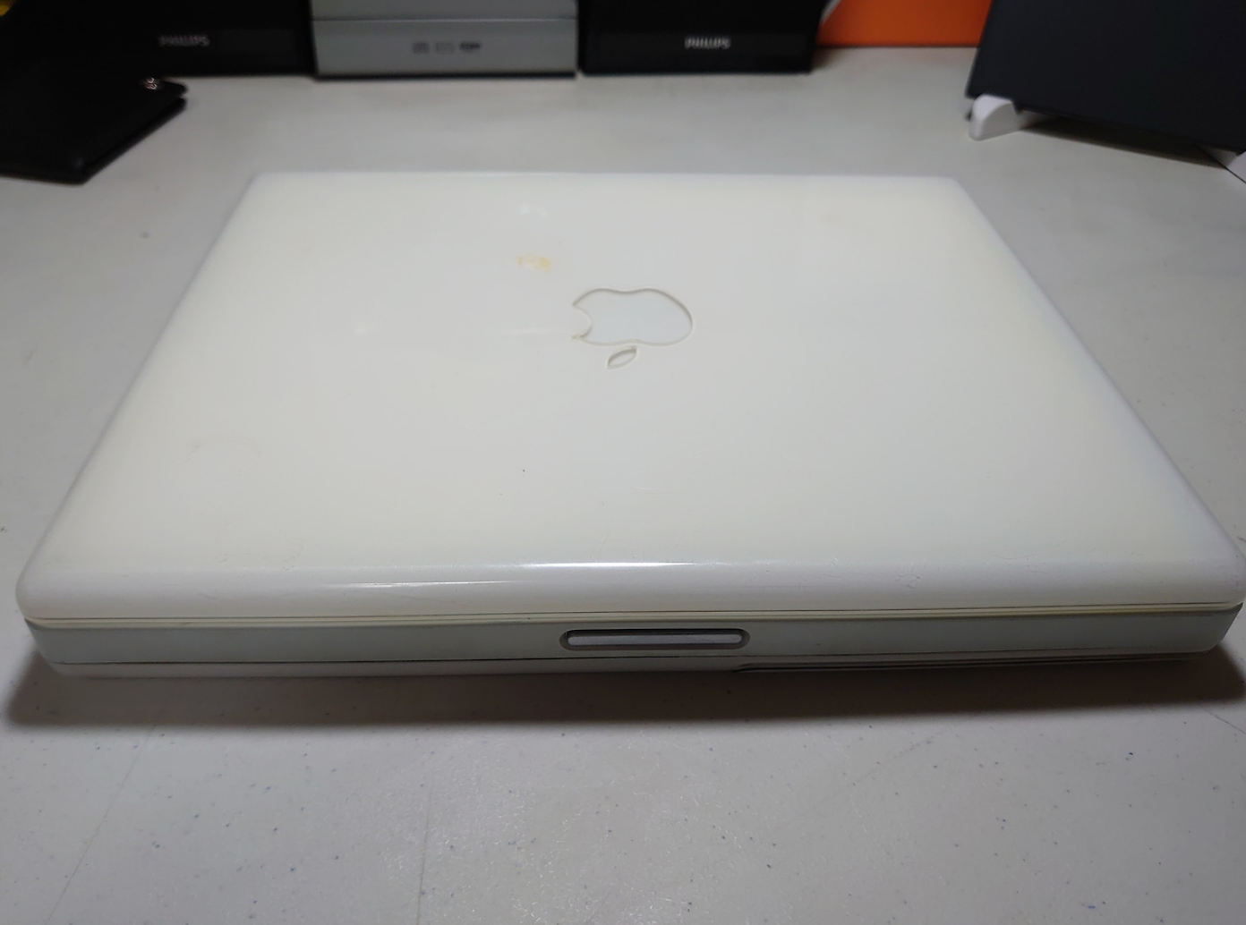 iBook G3 정면 사진